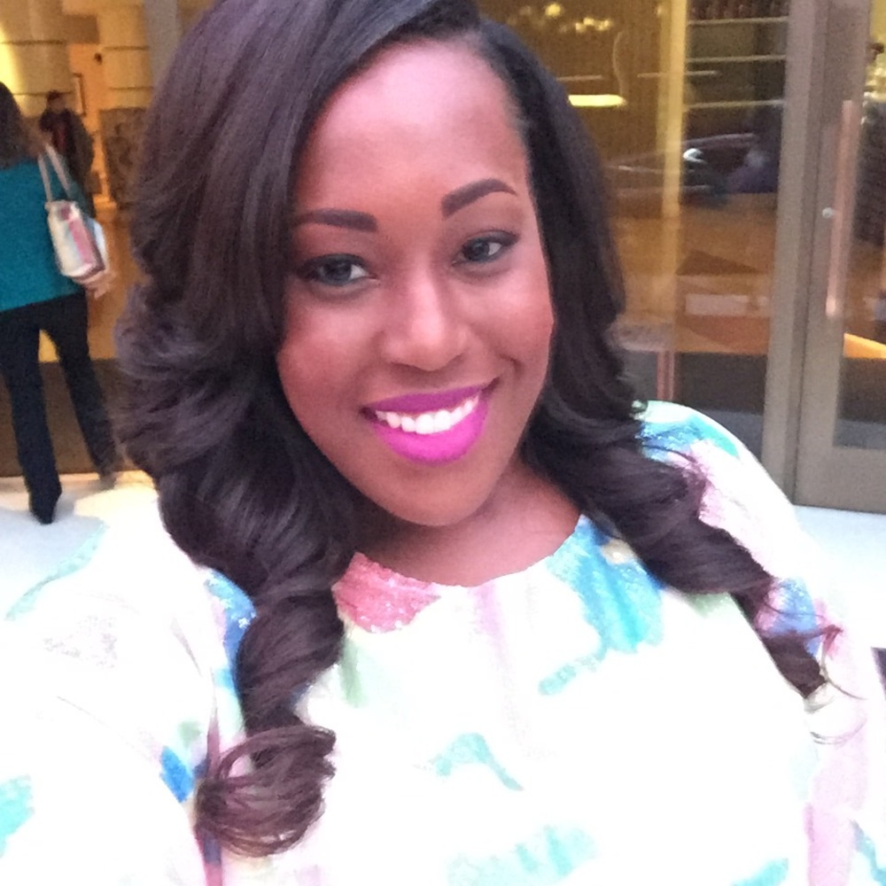 Meet your Posher, Tia